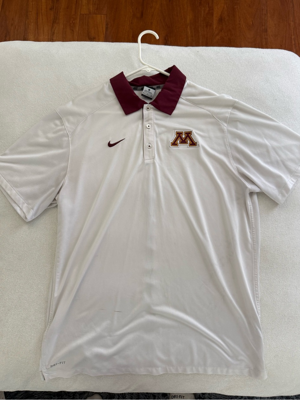 Nike White Polo with Maroon Collar and Minnesota Golden Gophers Logo